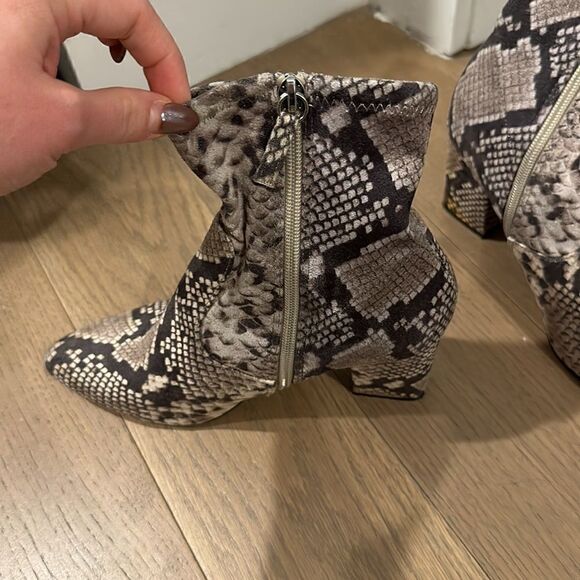 COPY - Steve Madden Snake Print booties - Picture 2 of 5